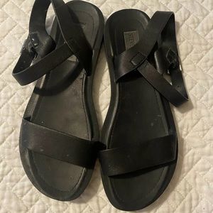 Steve Madden sandals 7.5